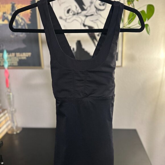 Lululemon Stuff Your Bra Tank II - Picture 11 of 16